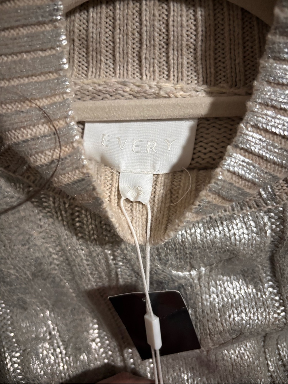 Every sweater - Picture 2 of 3